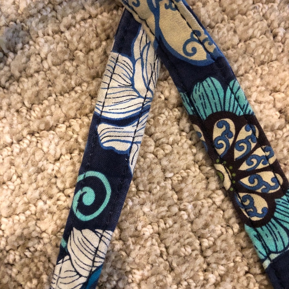 Vera Bradley Tote in Mod Floral Blue - Picture 5 of 16